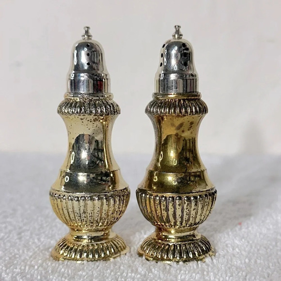 Vintage Silver Salt & Pepper Shakers - Picture 3 of 10